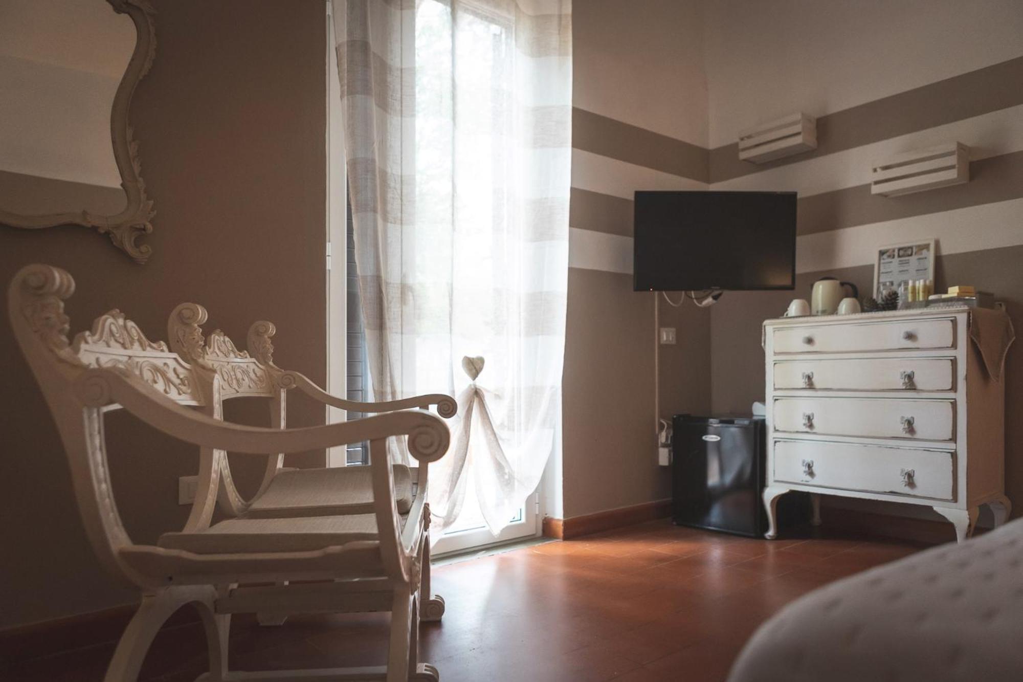 Podere San Filippo B&B-Apartment-Pet Friendly-Rent Bike And Bike Friendly Bibbona Room photo